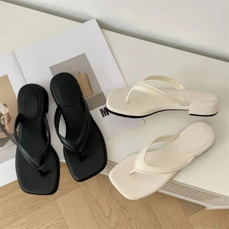 Women Solid Square Toe Flip Fl - Jelly Sandal Women avaliação e preço